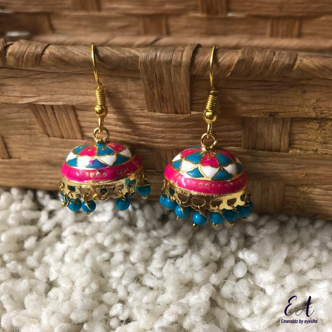 meena jhumkay 090