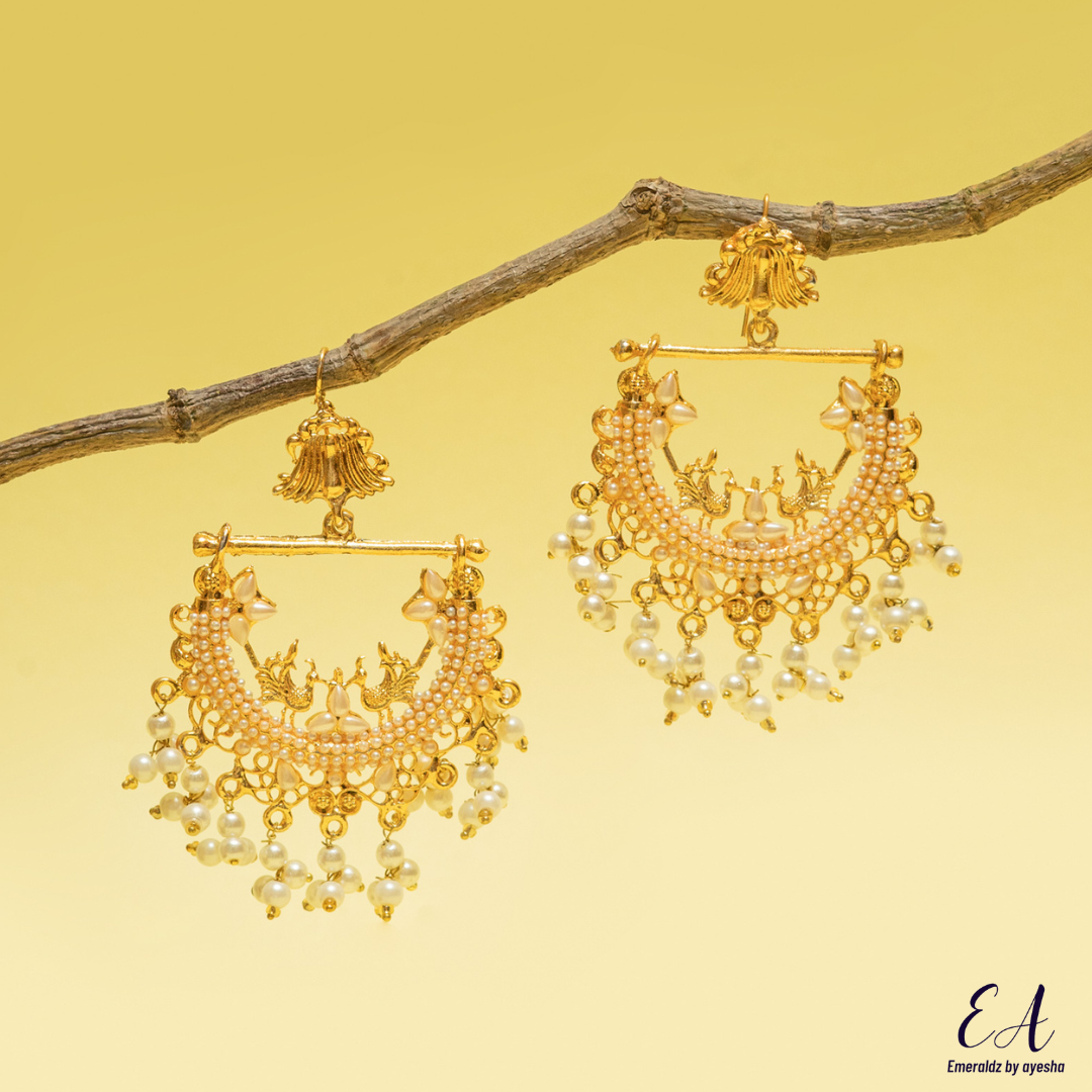 Husna earrings (gold)