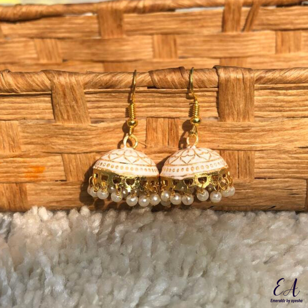 Meena Jhumkay (off white)