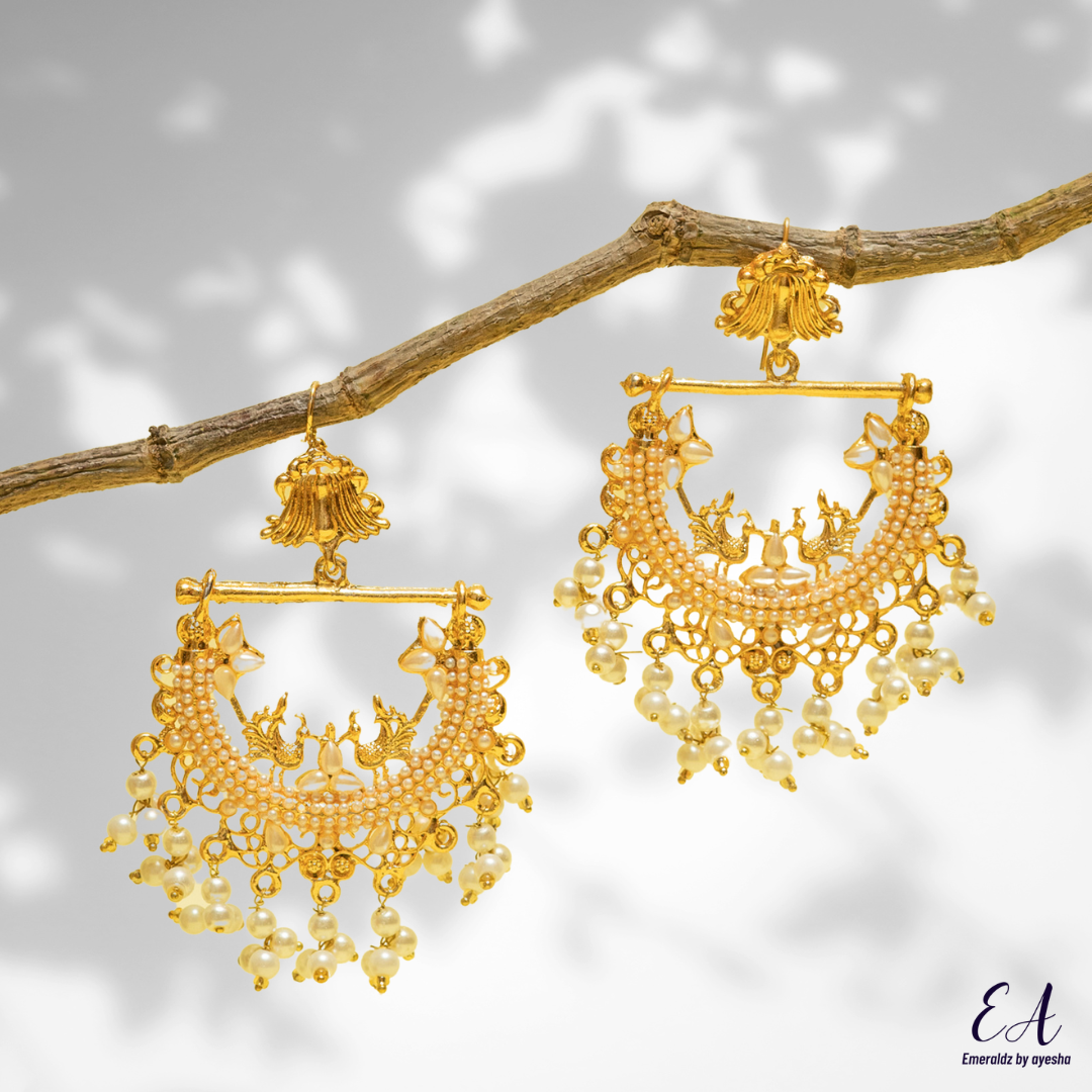 Husna earrings (gold)