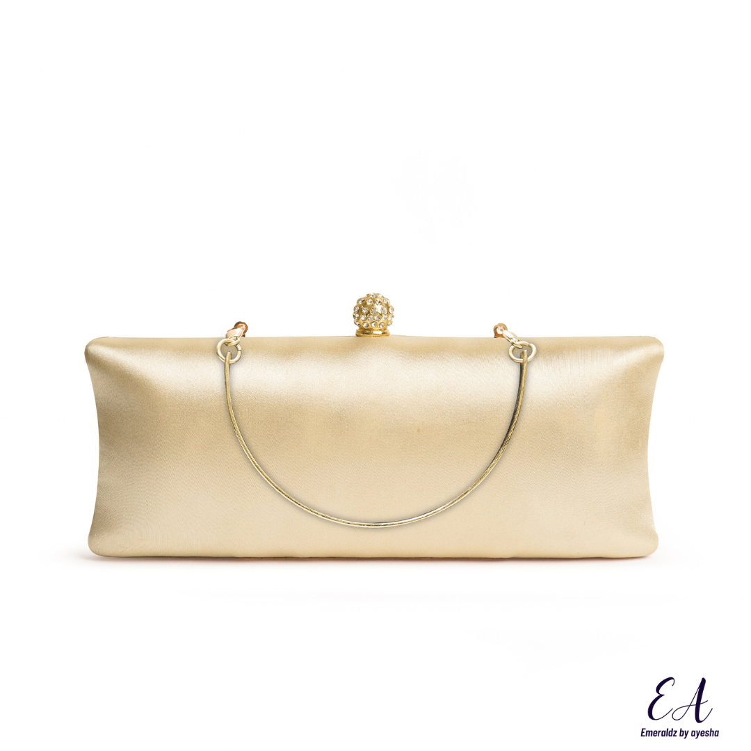 Nora Clutch (ivory)