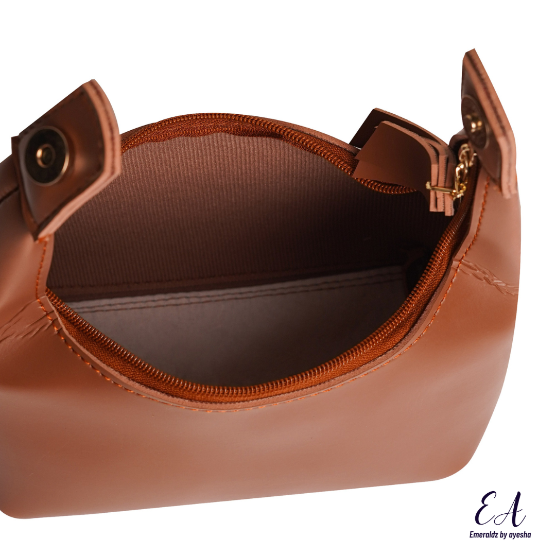 Freya Handbag (brown)