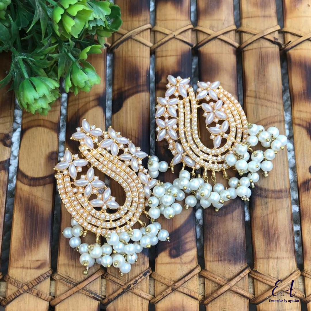 Rumaisa earrings (gold)