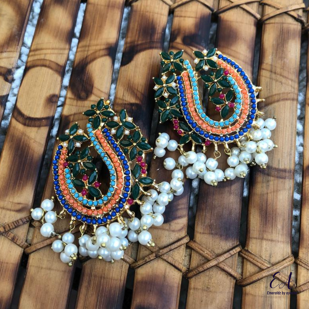 Rumaisa earrings (green )