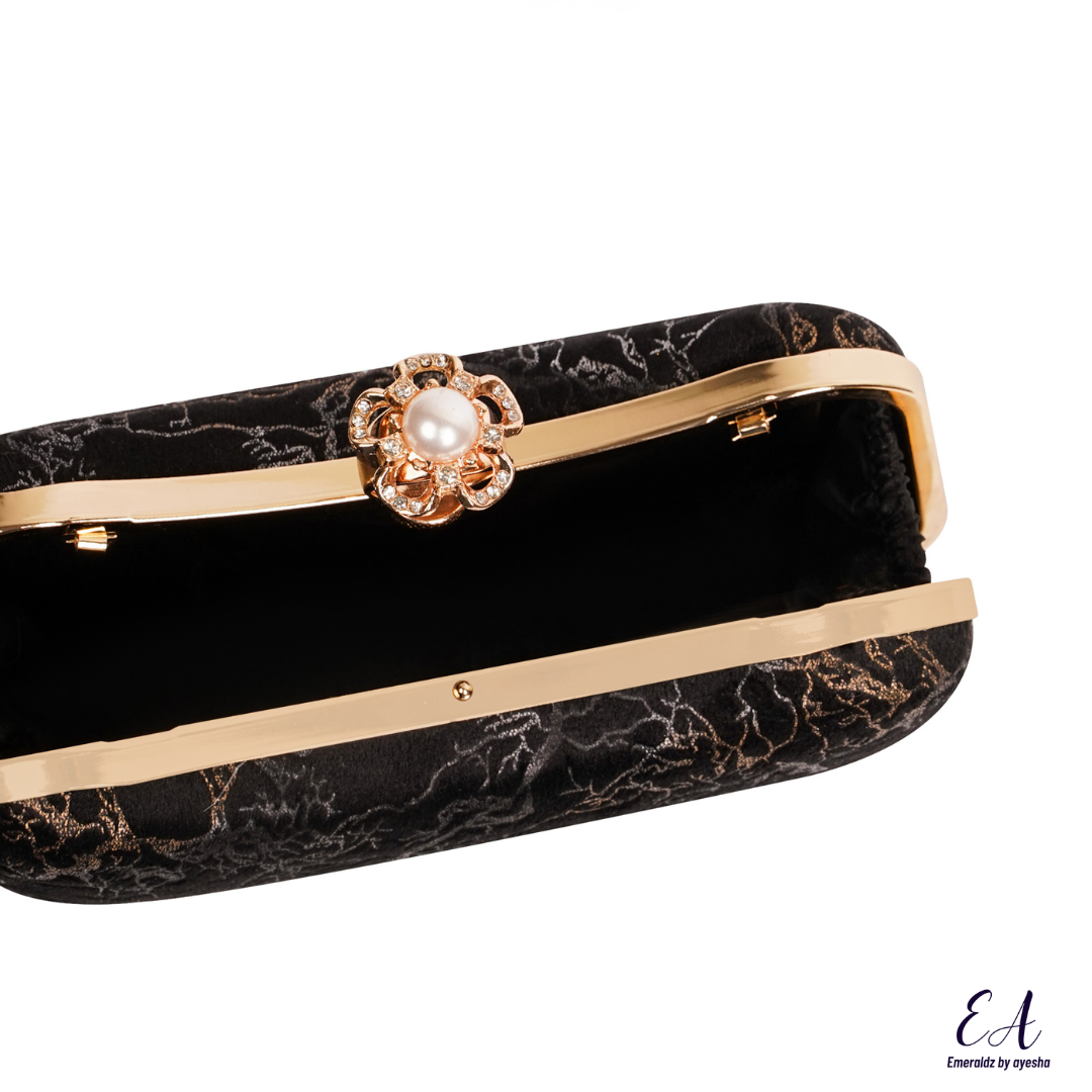 Merida Clutch (black)