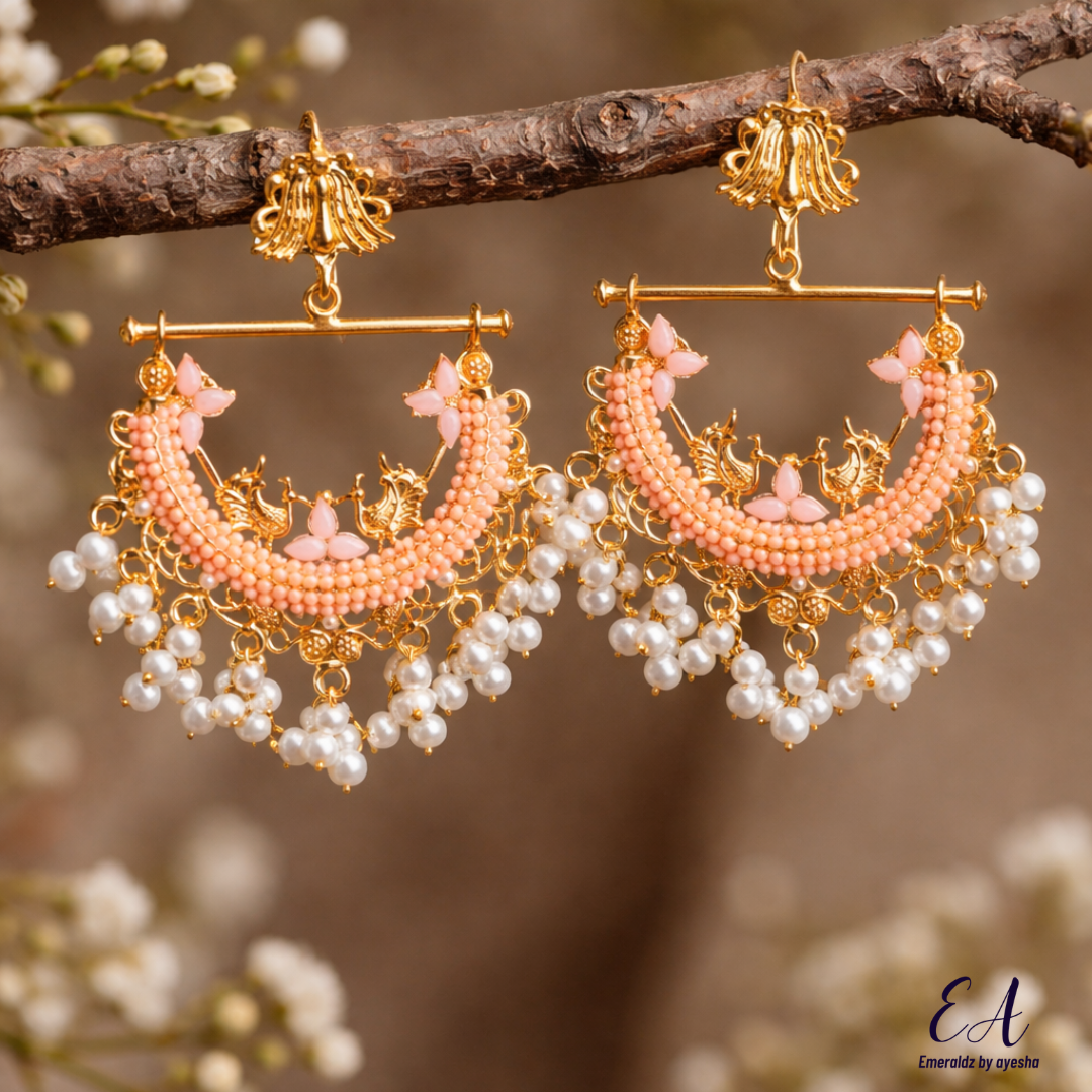 Husna Earrings (peach)