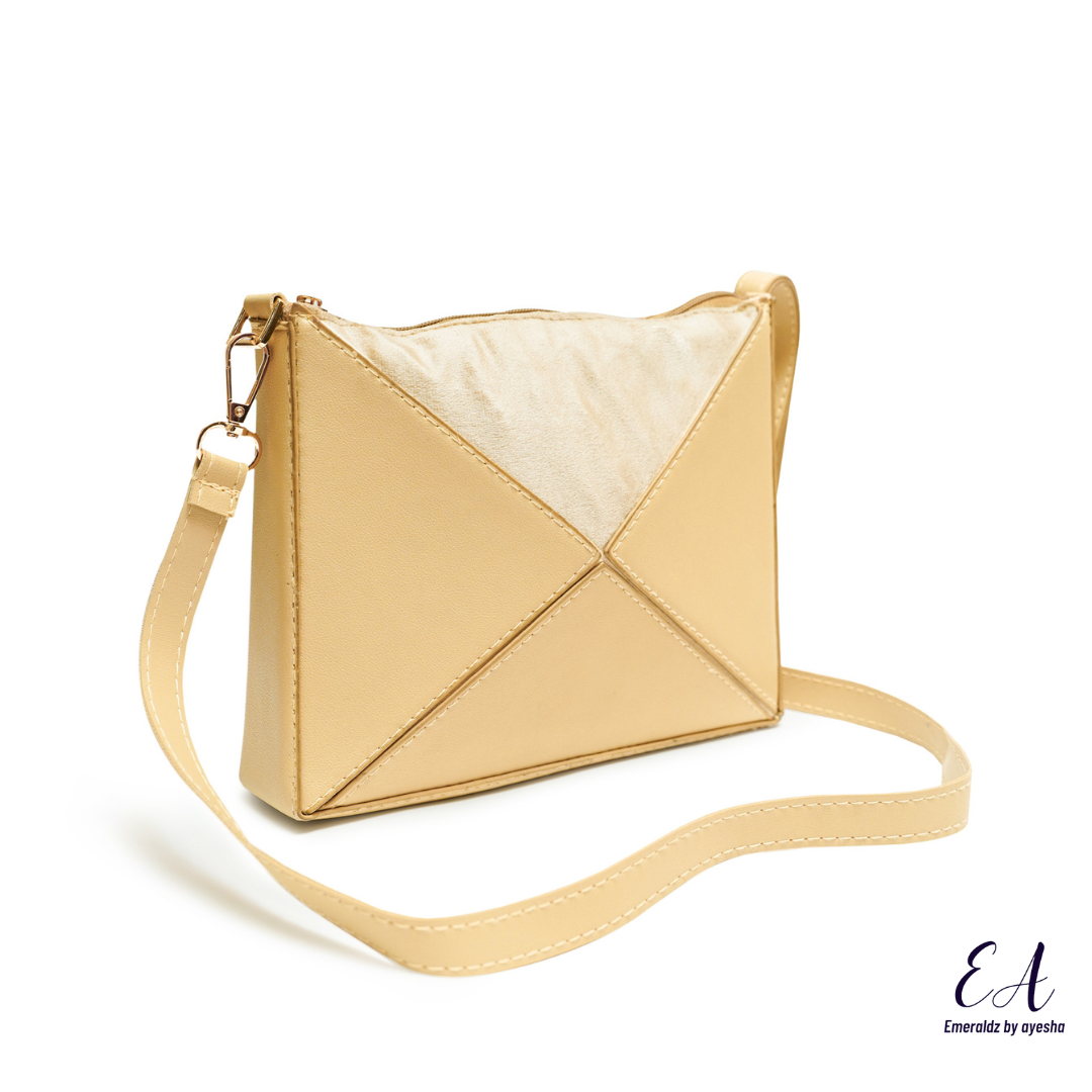 Charlotte Handbag (beige)