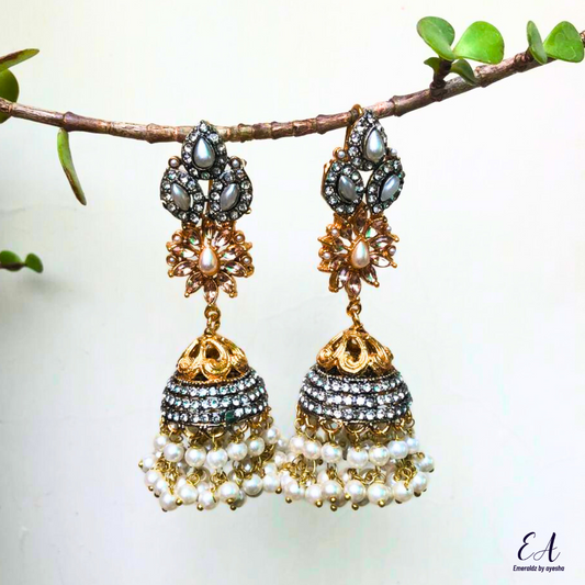 Meera jhumkay (white gold)