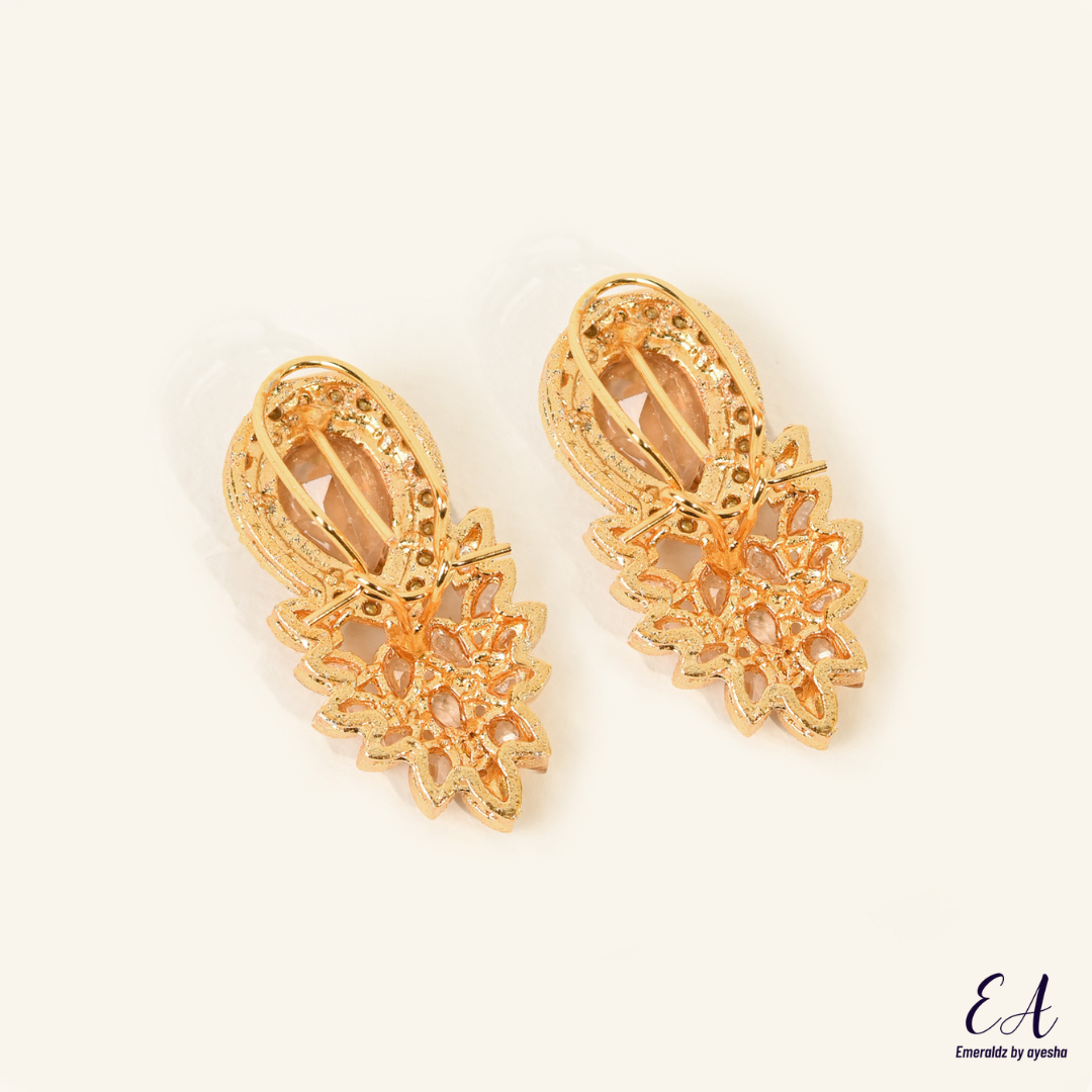 Inaya earrings (champagne)