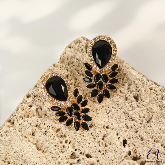 Inaya earrings (black)
