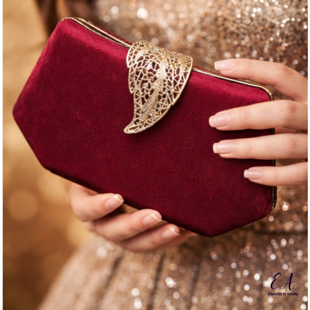 Amy Clutch (maroon)