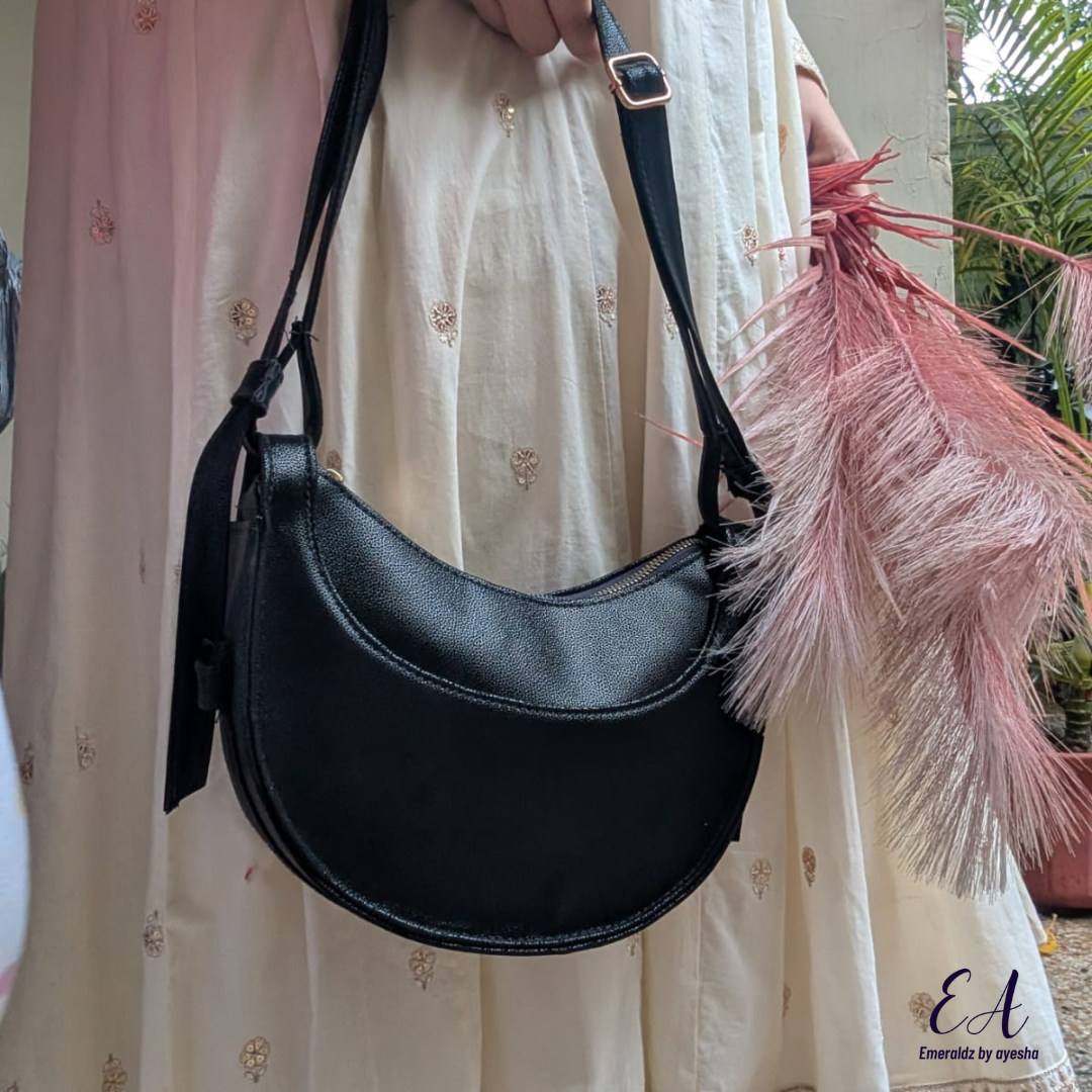 Luna shoulder bag (black)