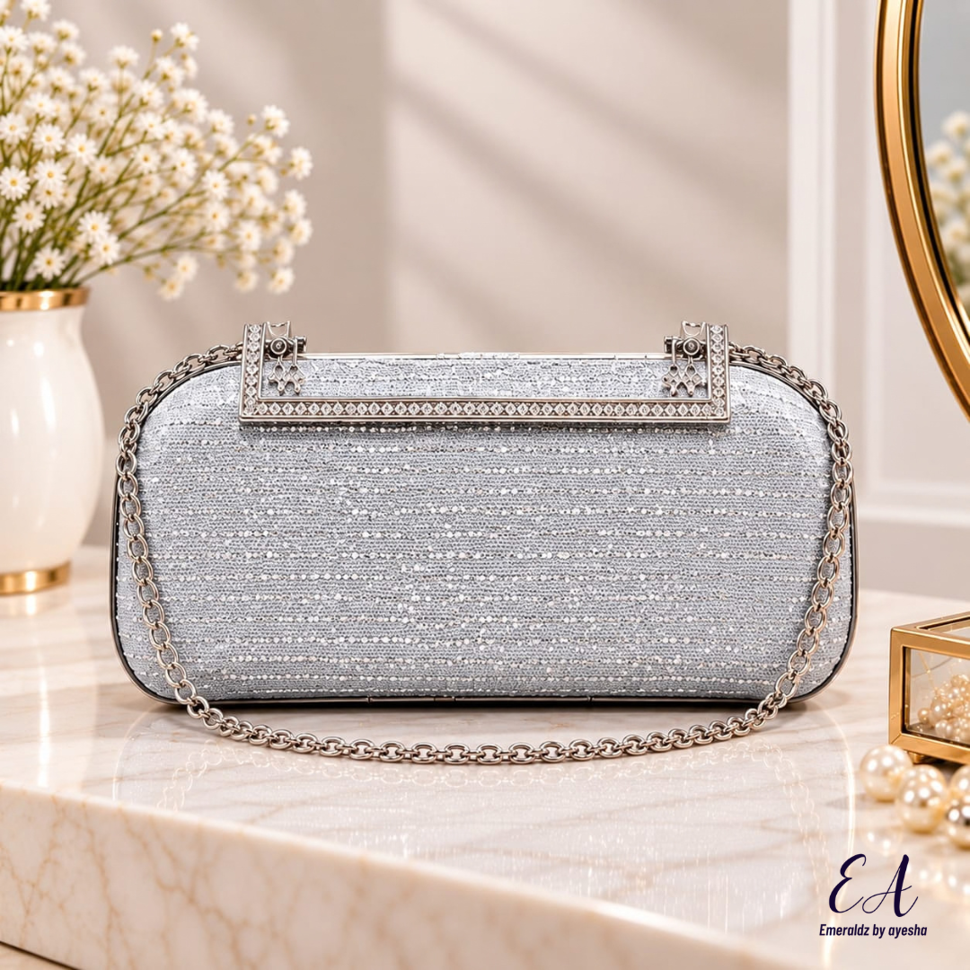 Grace Clutch