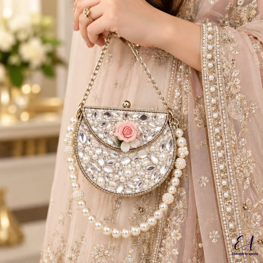 Talia Clutch (silver)