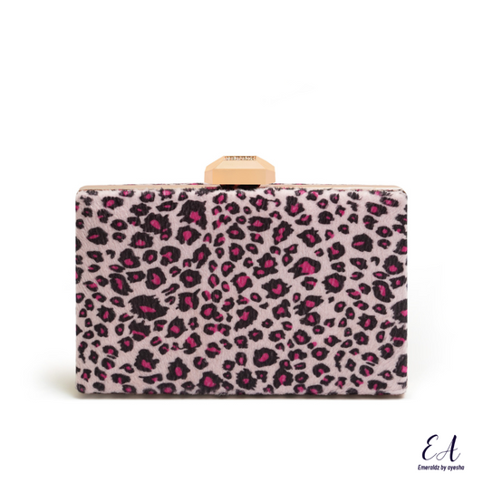 Panther Clutch (pink)