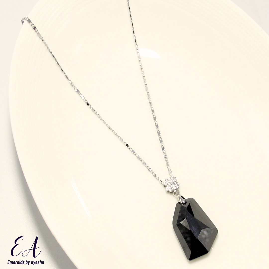 Duplett necklace (black)