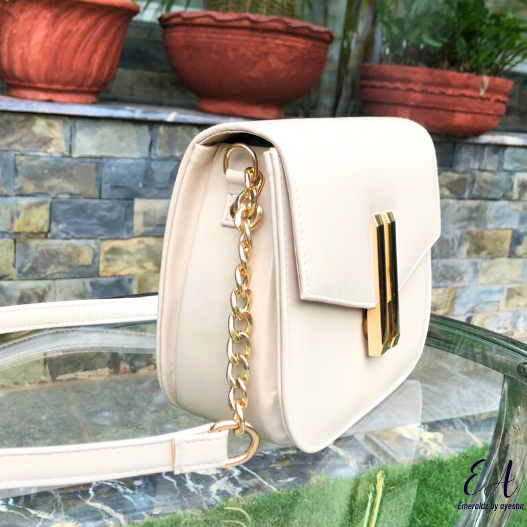 Lily Hand Bag (off white)