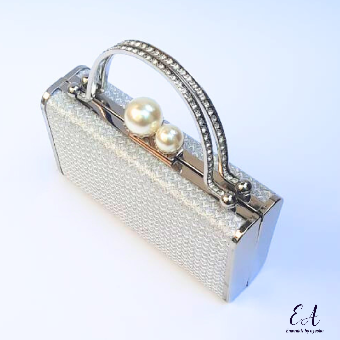 Arora Clutch (silver)